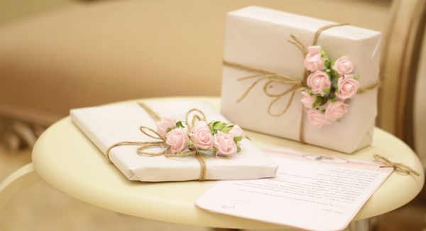 Wedding Anniversary Gifts: What Does Each Anniversary Year Mean?